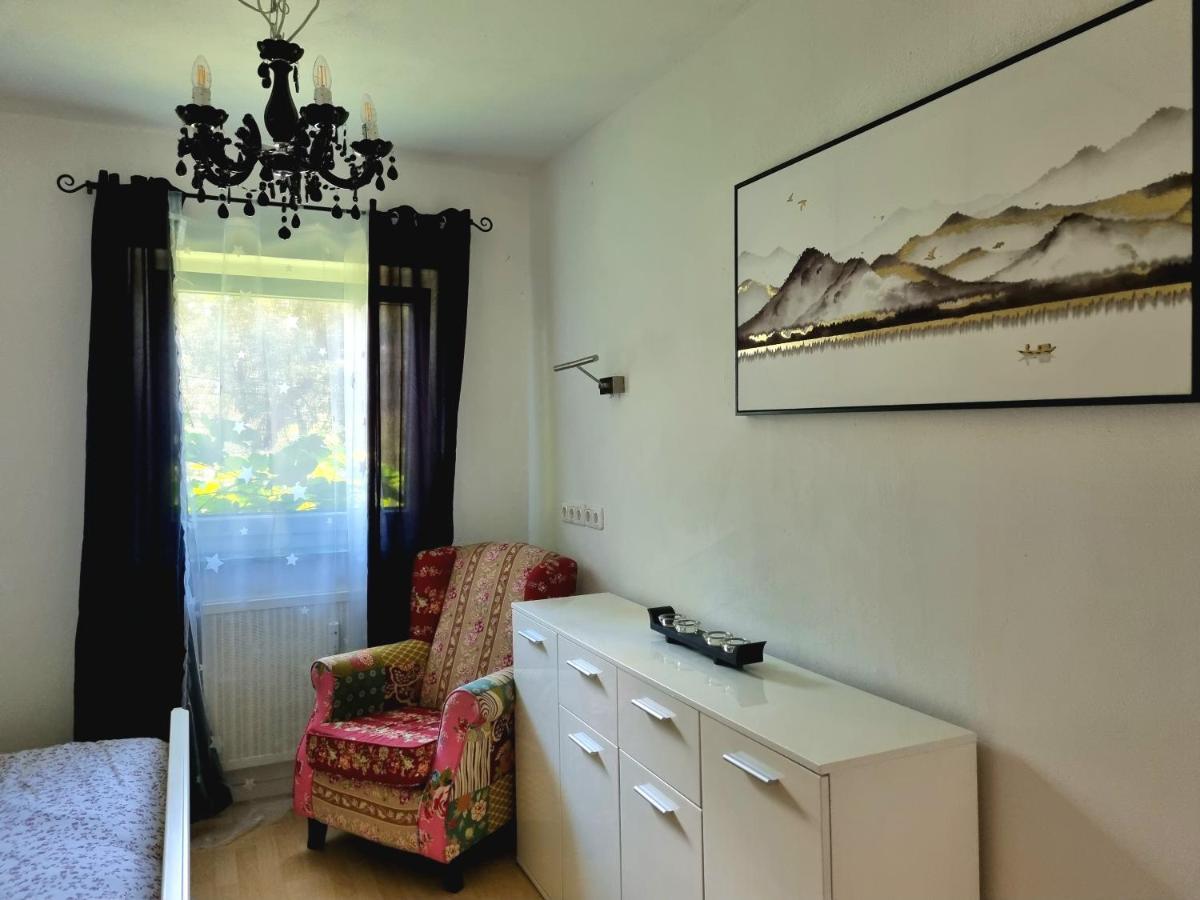 Lovely Spacious Apartment-80M2-Old Style-Tourist Area Rauth Exterior foto